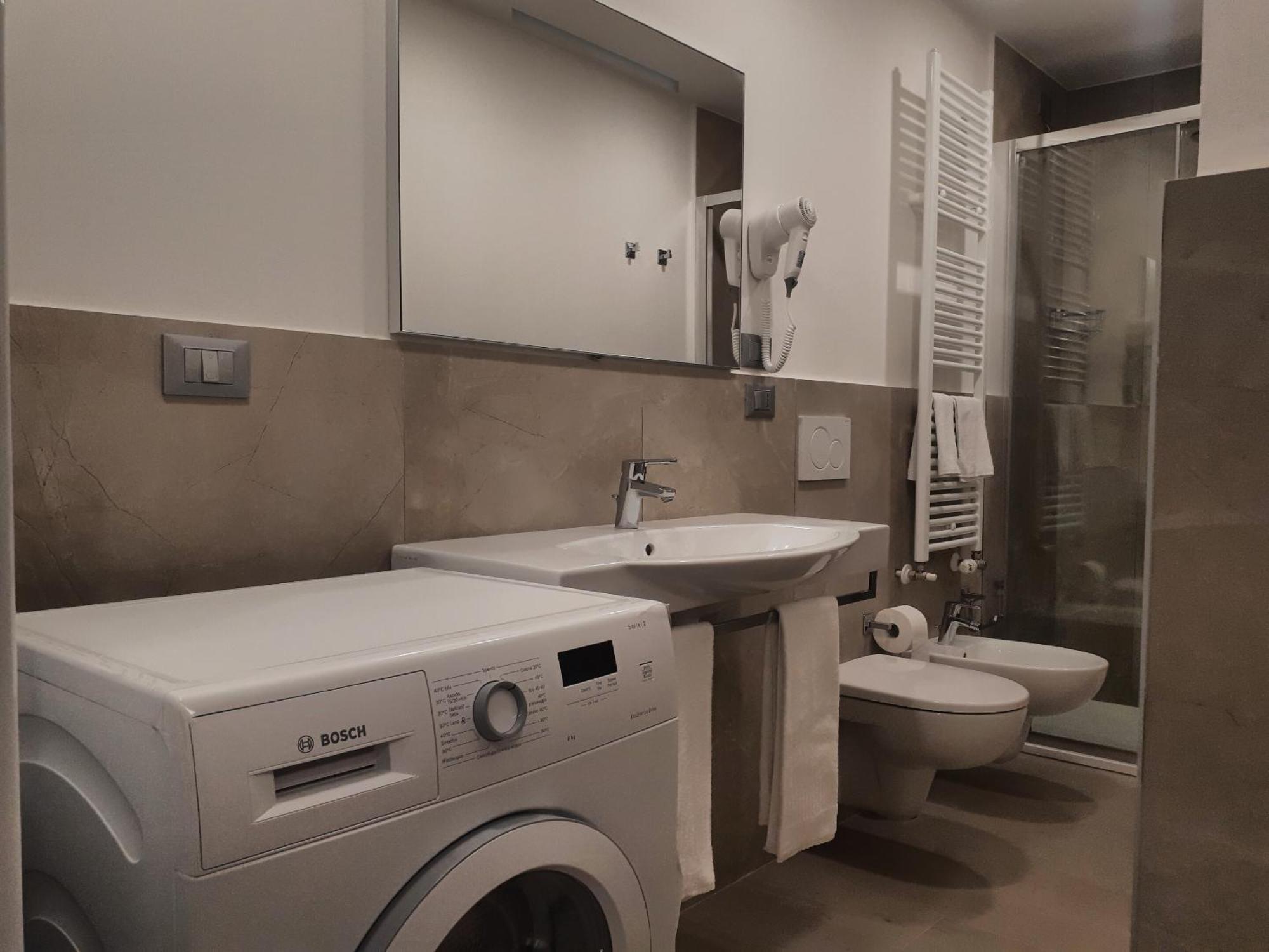 Smart Apartment Maggiore - Twa Bolonya Dış mekan fotoğraf